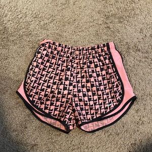 Nike athletic shorts. Size medium. VGUC